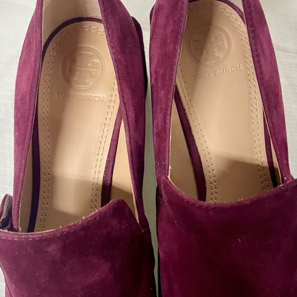 Tory Burch Tess suede block heels in Great Condition - Picture 7 of 11